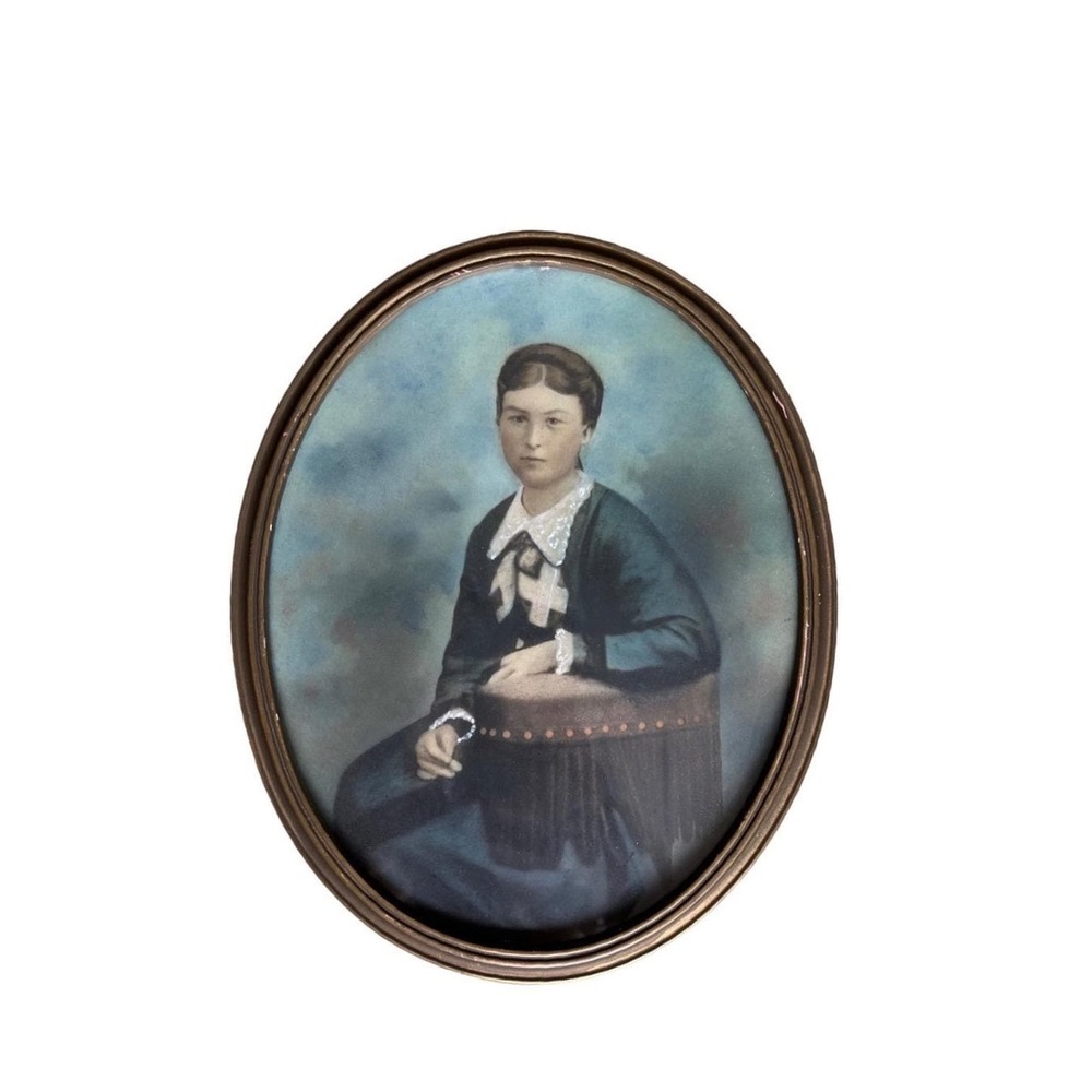 Antique Victorian Woman Portrait Hand Colored Photo Oval Bubble Glass Frame